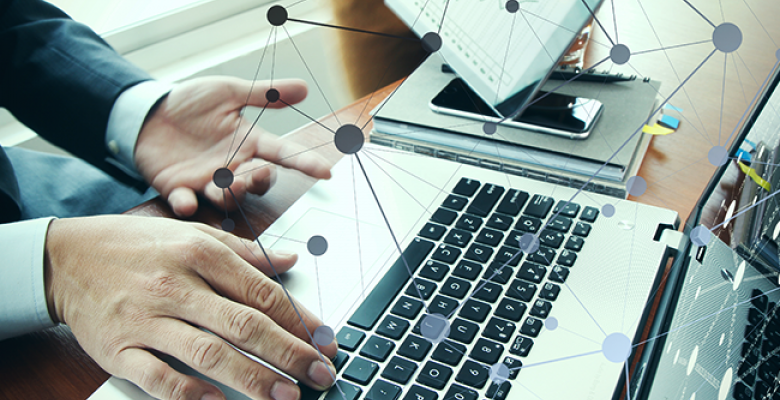 Como a tecnologia auxilia no ajuste de orçamento